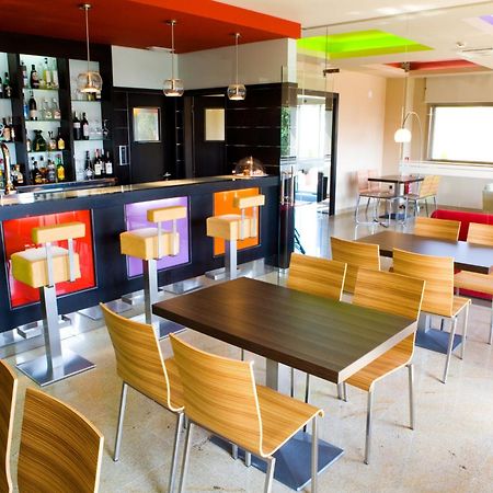 Hotel Royal Nayef Portonovo Restauracja zdjęcie