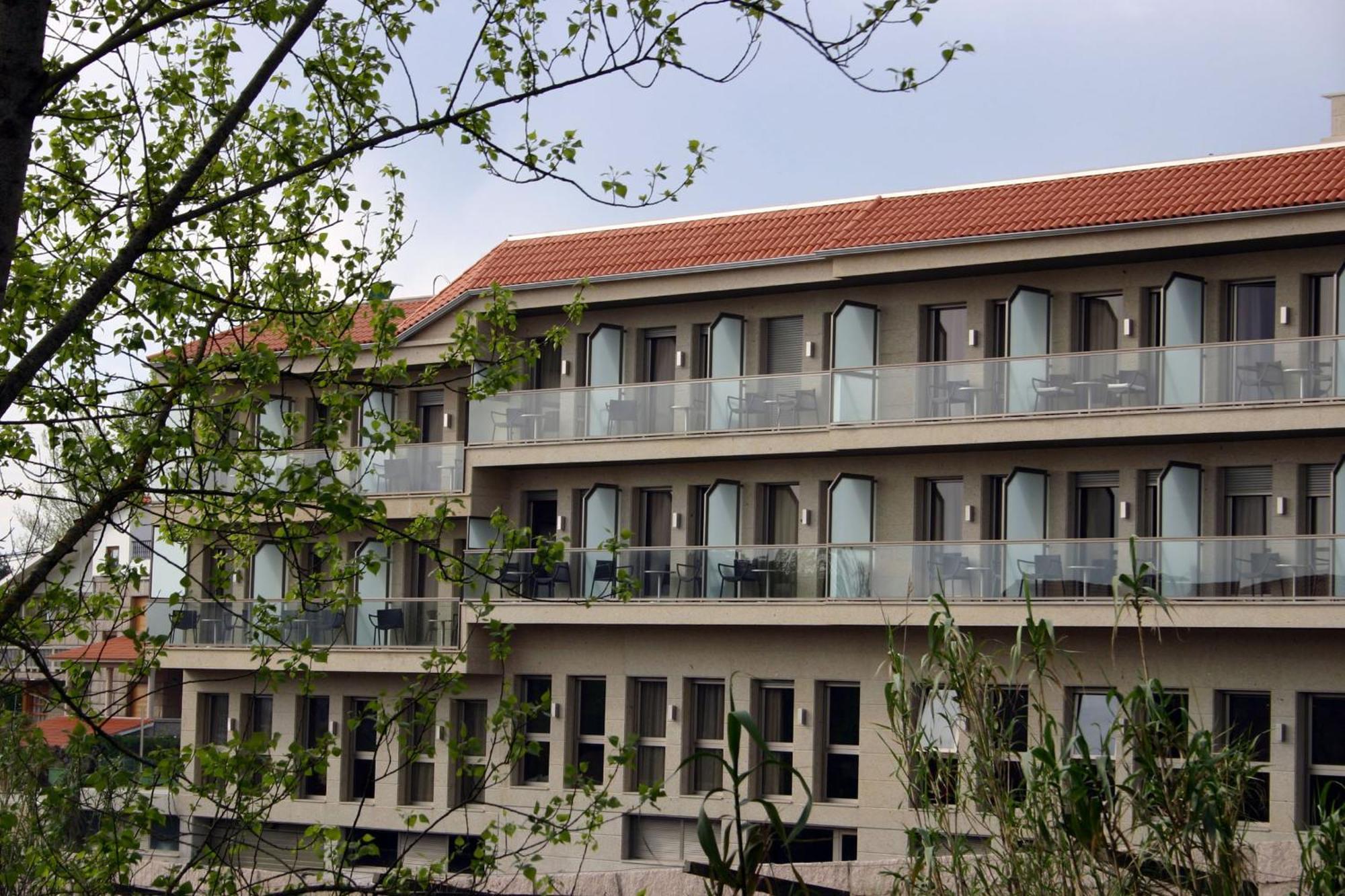 Hotel Royal Nayef Portonovo Zewnętrze zdjęcie