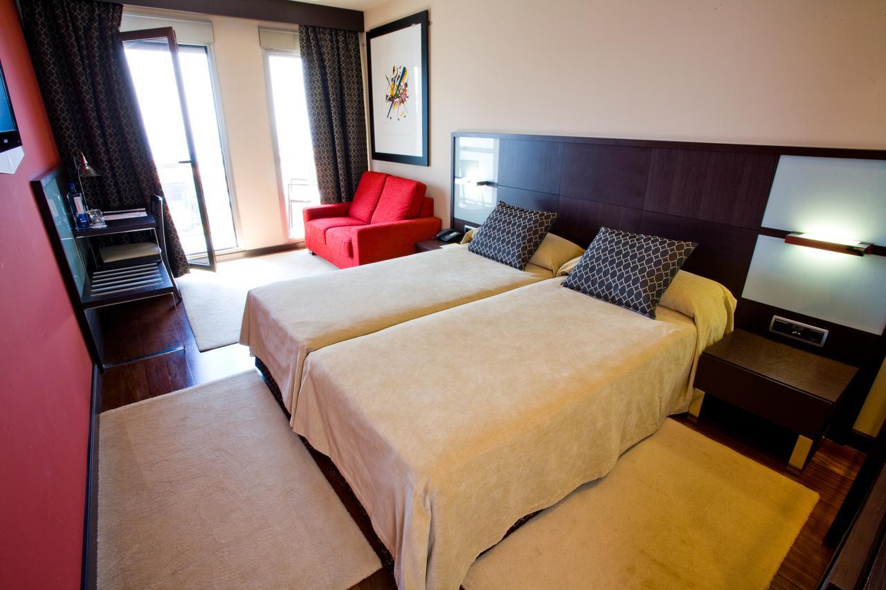 Hotel Royal Nayef Portonovo Pokój zdjęcie