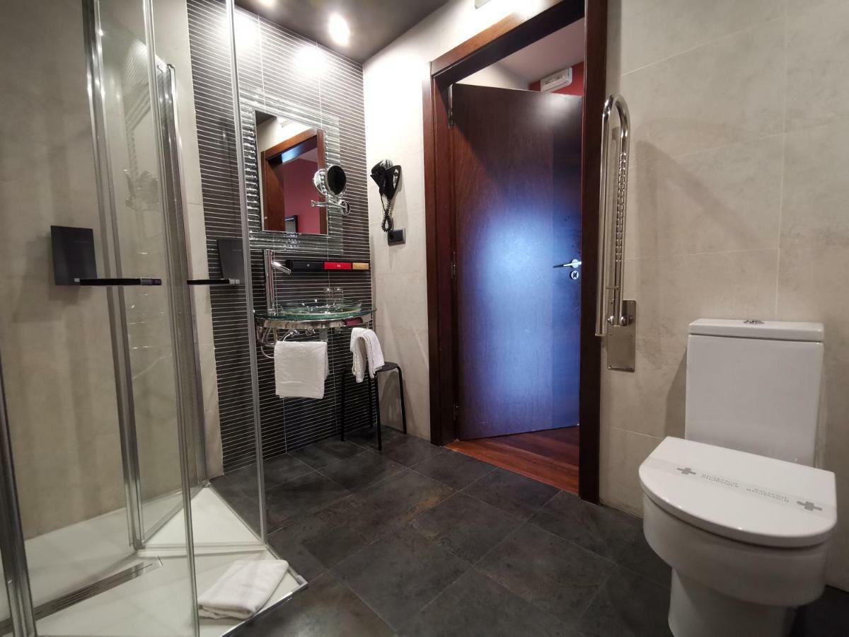 Hotel Royal Nayef Portonovo Zewnętrze zdjęcie